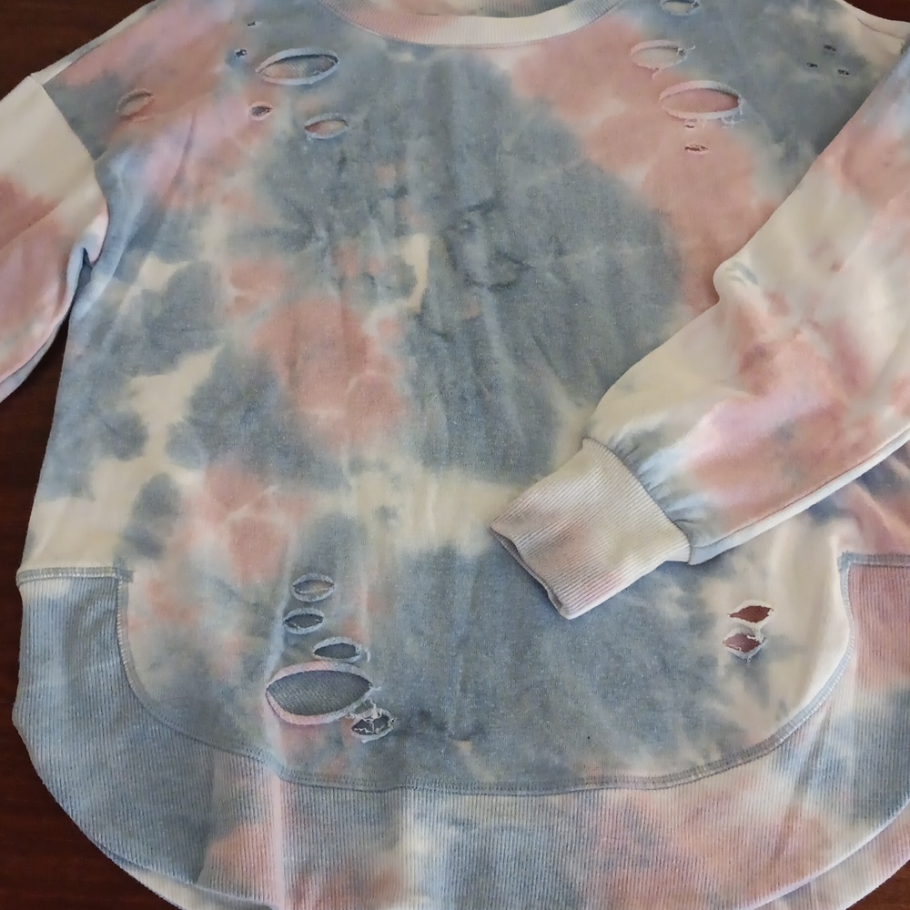 Women's sweatshirt
